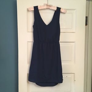 3/$25🛍 Tobi Mini Dress Navy Blue / Size S